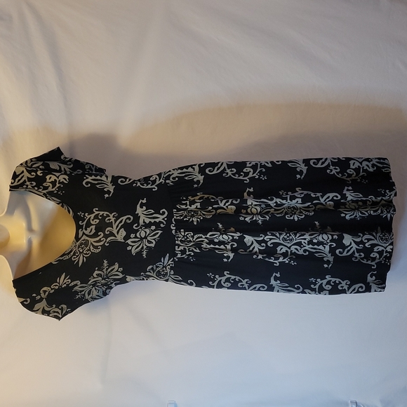 Cap sleeve drop waist dress - Picture 4 of 5